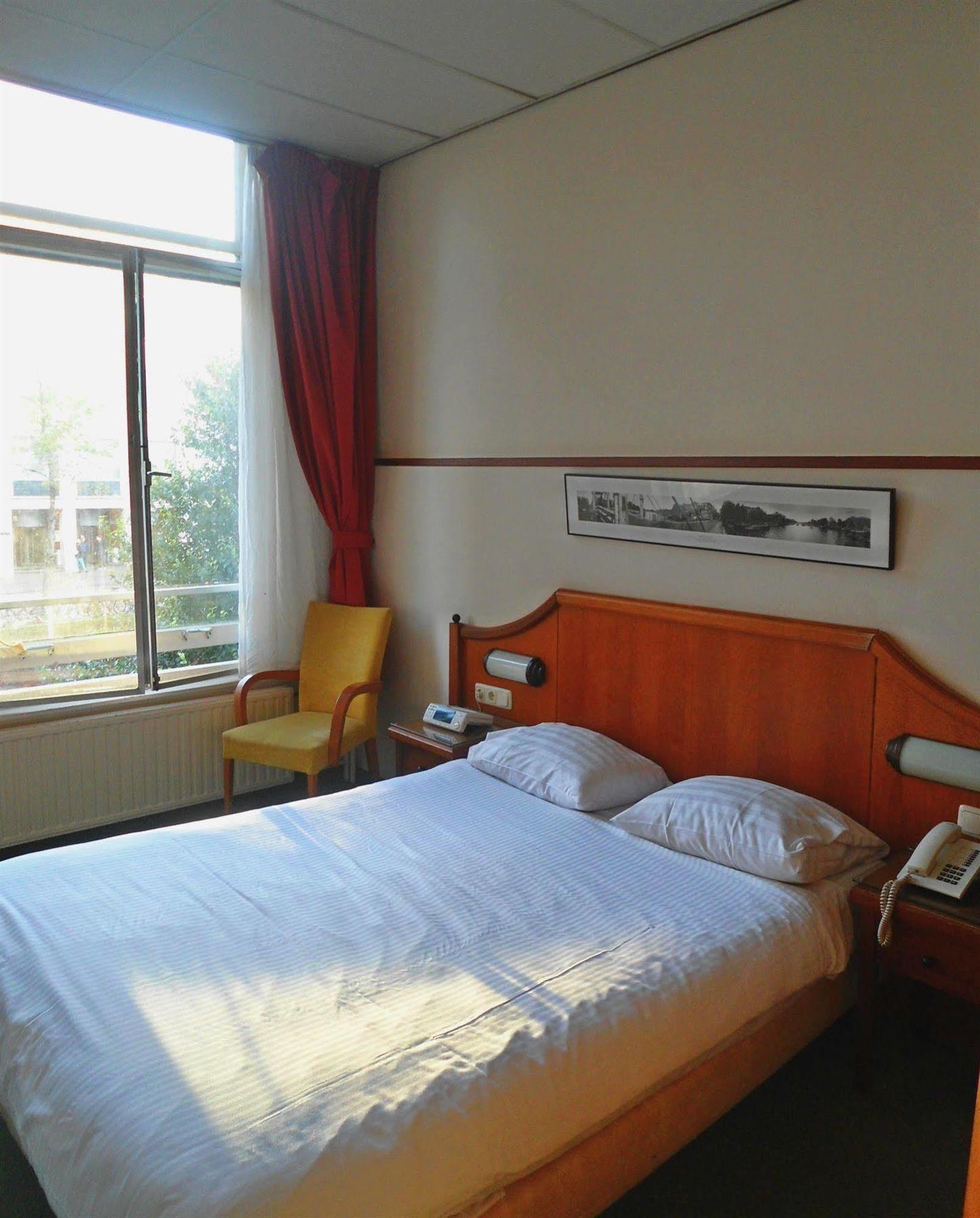 Hotel Agora Амстердам Екстериор снимка