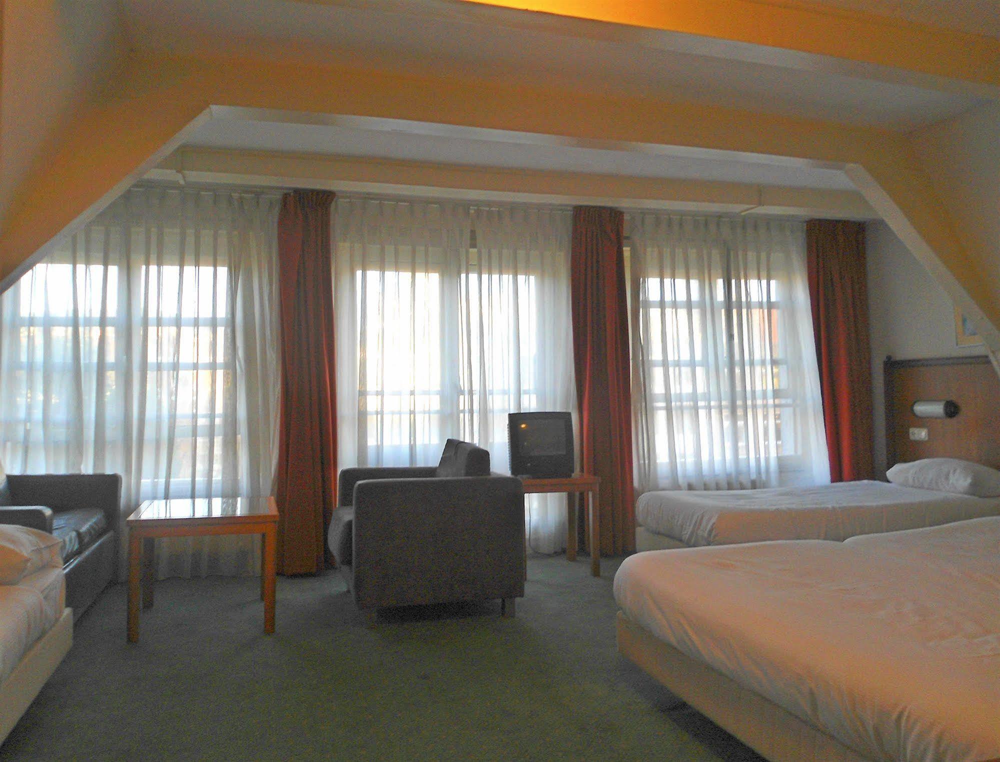 Hotel Agora Амстердам Екстериор снимка